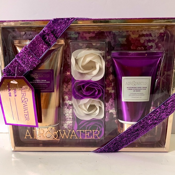 Air & Water Bath & Body Gift Set - Picture 1 of 7